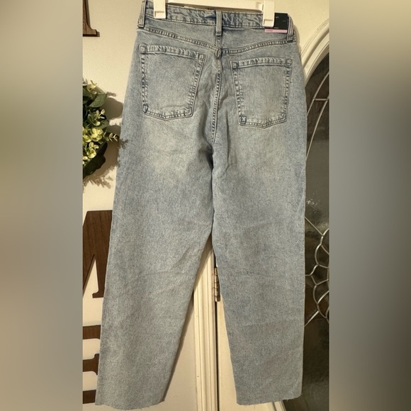 Wild Fable High-Rise Curvy Straight Jeans Size 8, 32 Inseam, NWT - Picture 8 of 11